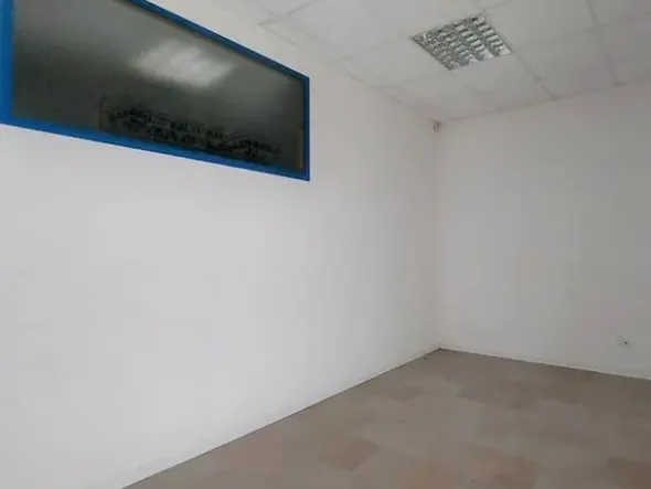 #18881 Porzione di capannone artigianale ad uso magazzino