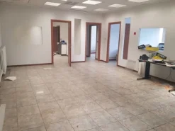 #2670 Porzione di capannone con soppalco