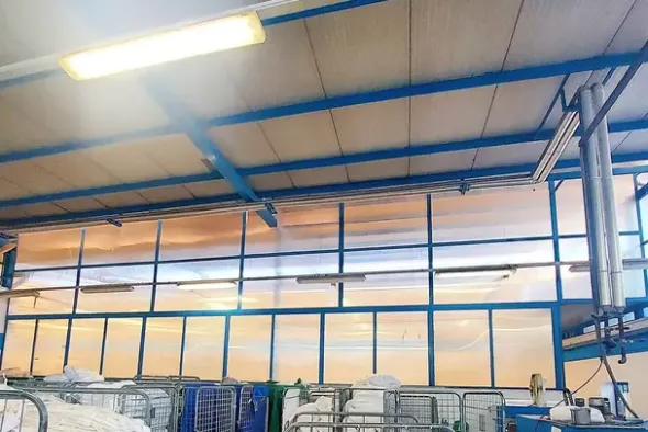 #21351 Porzione di capannone e corte privata