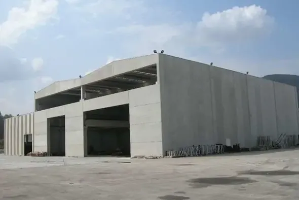 #4736 Porzione di capannone industriale