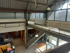 #21605 Porzione di complesso commerciale/logistico con area esterna