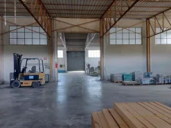 #2640073 Porzione di complesso industriale commerciale