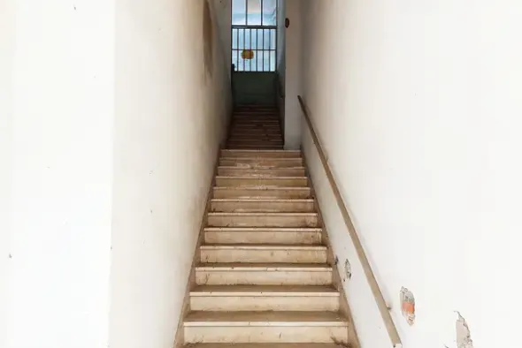 #22061 Porzione di edificio destinata a uffici