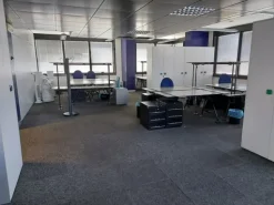 #16065 Porzione di edificio direzionale disposto su sei livelli