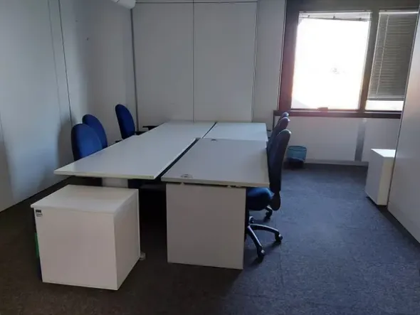 #16065 Porzione di edificio direzionale disposto su sei livelli