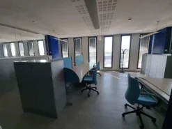 #16065 Porzione di edificio direzionale disposto su sei livelli