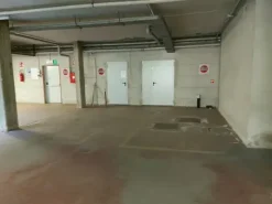 #16065 Porzione di edificio direzionale disposto su sei livelli