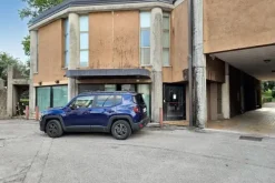 #24393 Porzione di edificio uso auditorium e uffici