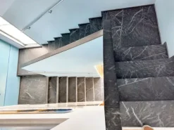 #23808 Porzione di fabbricato a destinazione uffici e servizi