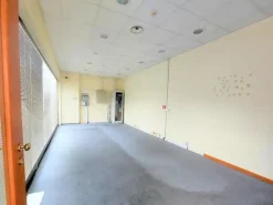 #15879 Porzione di fabbricato commerciale