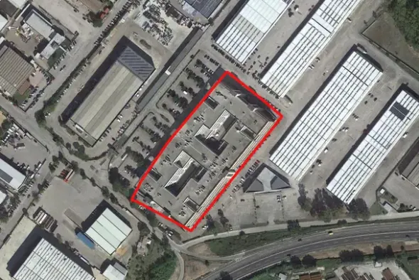 #15879 Porzione di fabbricato commerciale