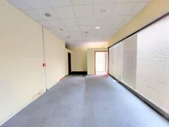#15879 Porzione di fabbricato commerciale