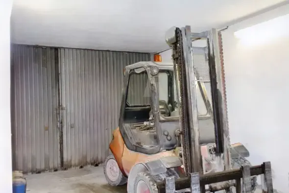 #19864 Porzione di fabbricato industriale con resede esclusivo