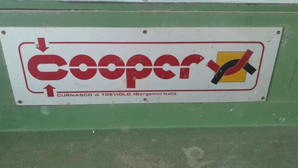 Pressa ad aria per Falegnameria marca COOPER Mod. FT 62