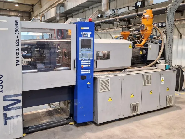 Pressa a iniezione BATTENFELD TM 1300