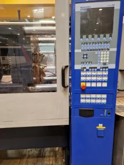 Pressa a iniezione BATTENFELD TM 1300