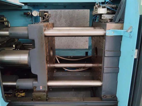 Pressa a iniezione DEMAG ERGOTECH EXTRA 80-430