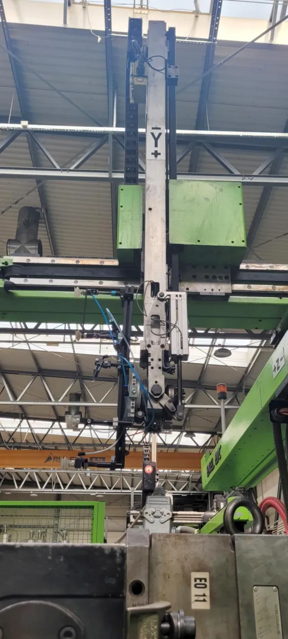 Pressa a iniezione ENGEL ES 1350/350 HL