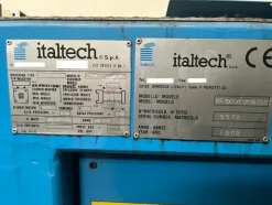 4#7965 Pressa a Iniezione Italtech KS 1600 con Robot