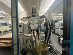 3#7965 Pressa a Iniezione Italtech MSH 1500 con Robot