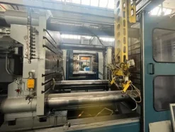 3#7965 Pressa a Iniezione Italtech MSH 1500 con Robot