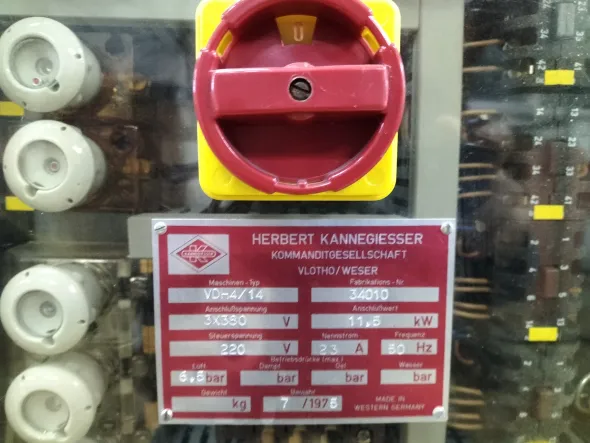 PRESSA DA STIRO KANNEGIESSER