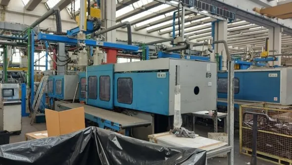 12#7165 Pressa doppia iniezione BMB MC 270