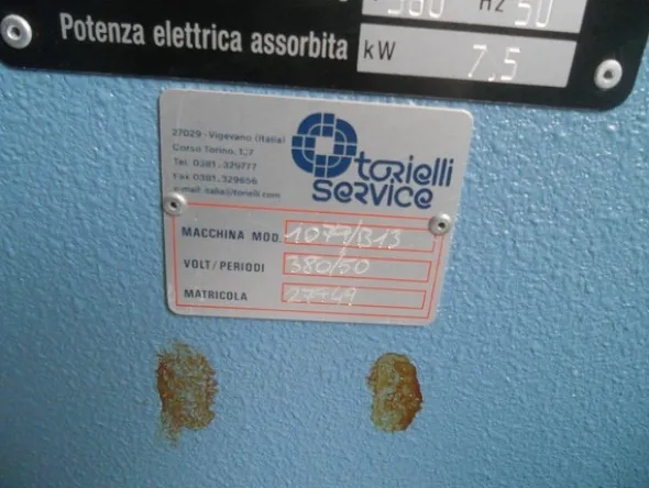 5#4962 Pressa idraulica Banf