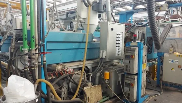 15#7165 Pressa iniezione BMB MC 270