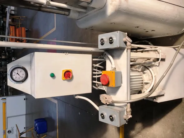 Pressa KOLMAG per stampi 180TON