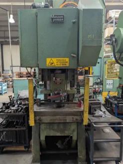 Pressa Manzoni CR 100 TON