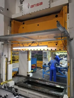 Pressa meccanica ARISA S-2-400-260-FD