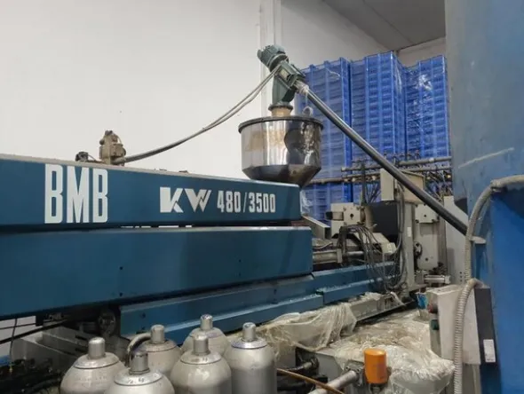 9#6048 Pressa oleodinamica BMB KW480