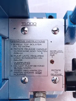 PRESSA PELLET DA LABORATORIO – SPECAC (LAB-COMP-76)