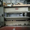 Pressa per impiallaciatura
