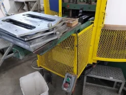 5#6439 Pressa per stampaggio a iniezione Presma