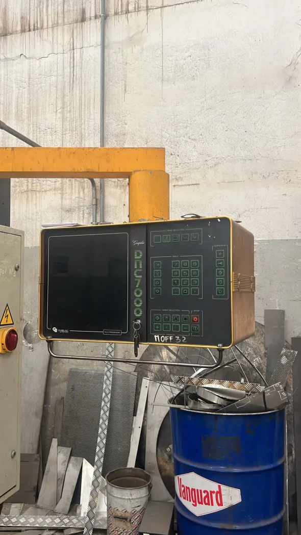 Pressa piegatrice CBC 3000x ton