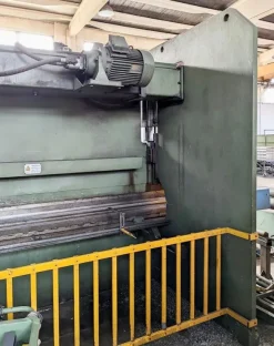 PRESSA PIEGATRICE CBC 4000X160 TON