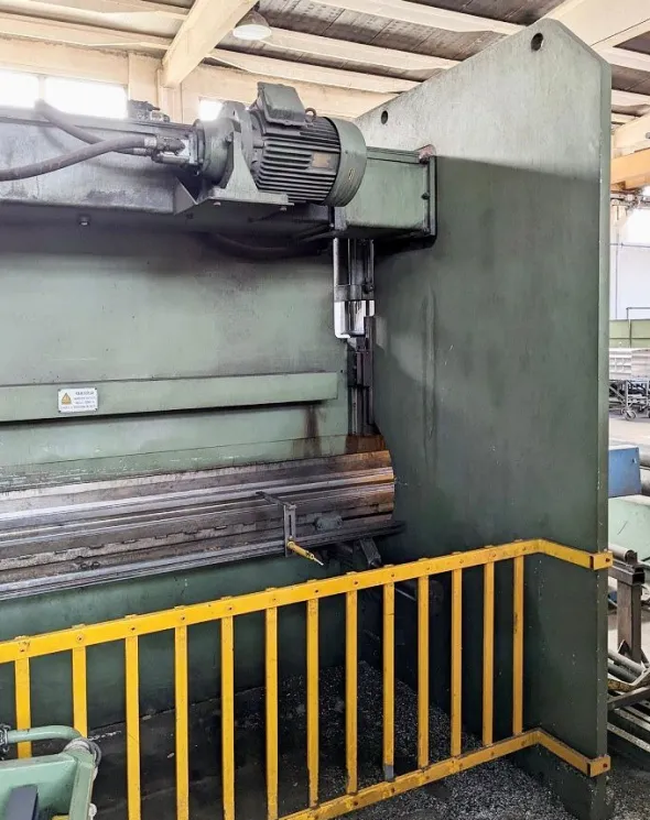 PRESSA PIEGATRICE CBC 4000X160 TON