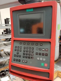 Pressa piegatrice CNC BEYELER PR6 ROBOT 60 X 2550 MM