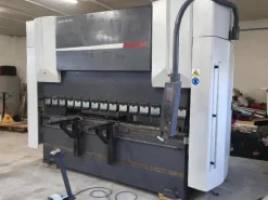 Pressa piegatrice idraulica CNC DURMA AD-S 30175