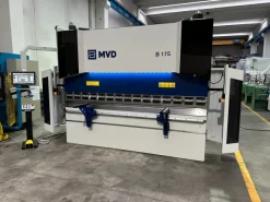 Pressa Piegatrice idraulica MVD 3100 X 175 Ton CNC