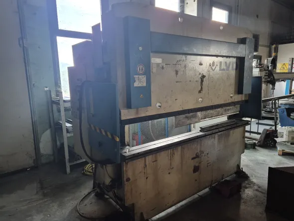 PRESSA PIEGATRICE IDRAULICA "LVD" MOD. PPBL 2500/80