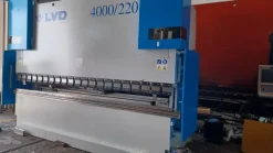 PRESSA PIEGATRICE LVD 4000 X 220 T