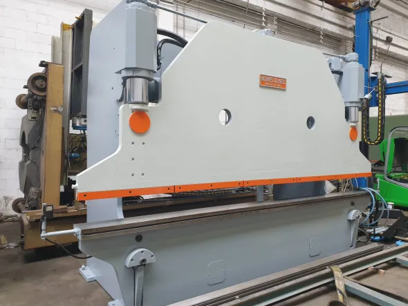 PRESSA PIEGATRICE NOVASTILMEC 4000 X 160 TON