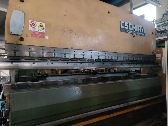 Pressa piegatrice Schiavi RG 204