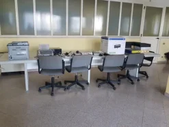1#3139 Pressa rotativa Bergi e trasportatore aereo