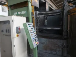 20#7923 Pressa STP 590T
