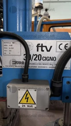 3#9856 Pressa Turra Cigno 30/20 ad iniezione verticale