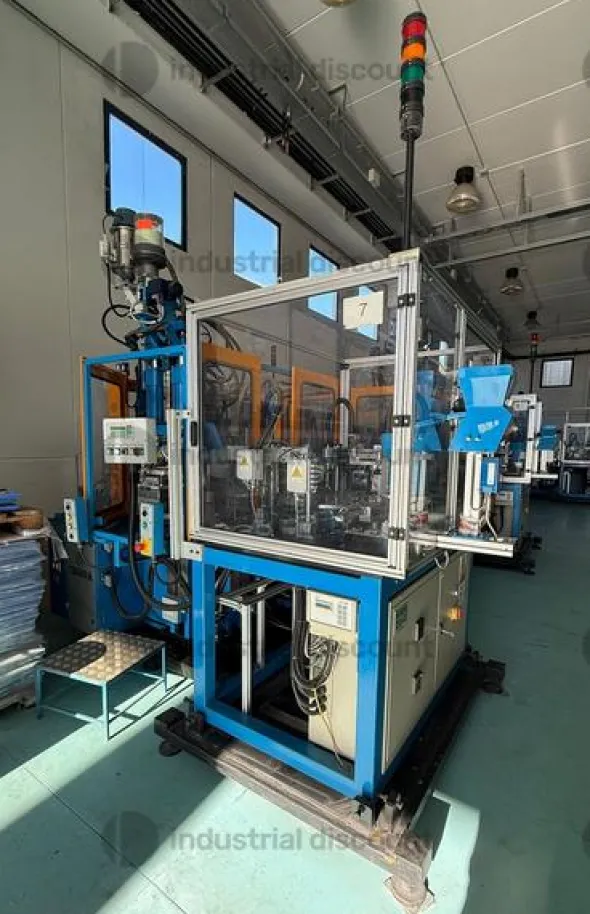 3#9856 Pressa Turra Cigno 30/20 ad iniezione verticale